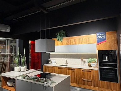 Образец с выставки Модель кухни Модена